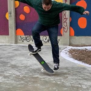 Meet your Posher, Cesar